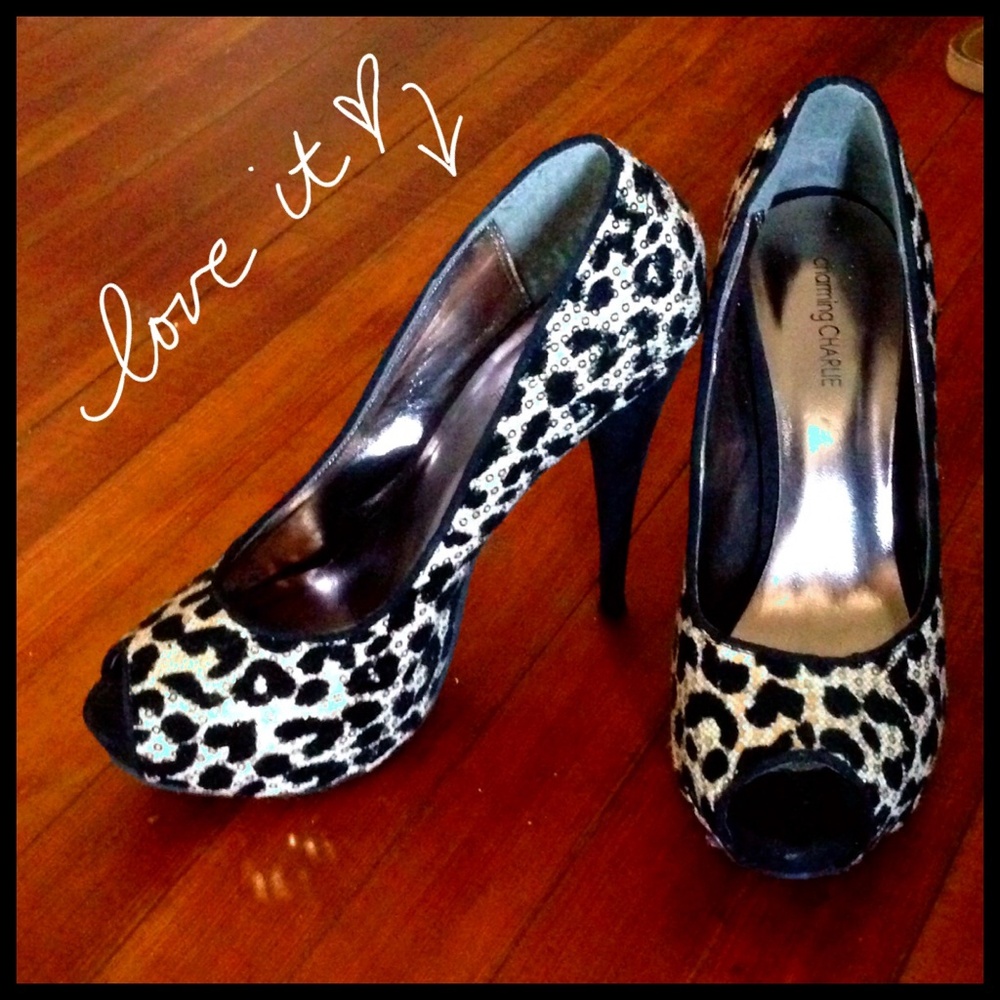 Charming Charlie Black gold animal print leopard cheetah sequin peep toe heels